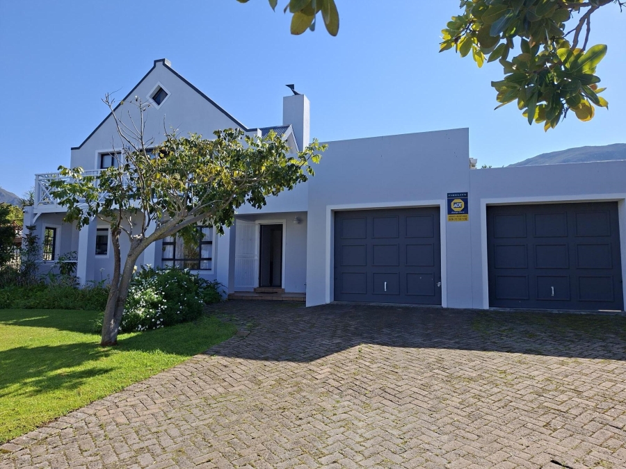 3 Bedroom Property for Sale in Heuningkloof Western Cape